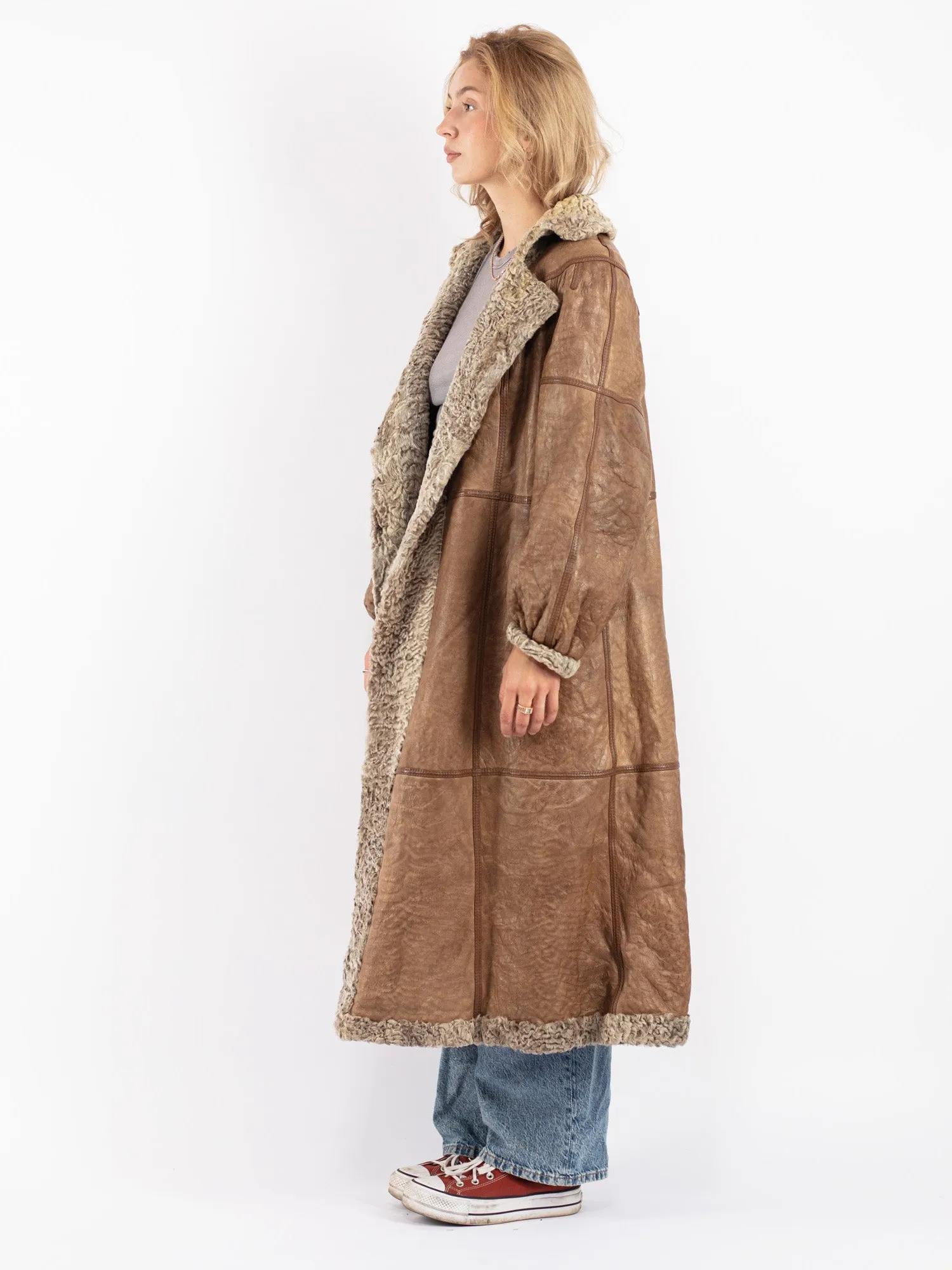 Vintage 80's Women Sheepskin Long Coat in Beige