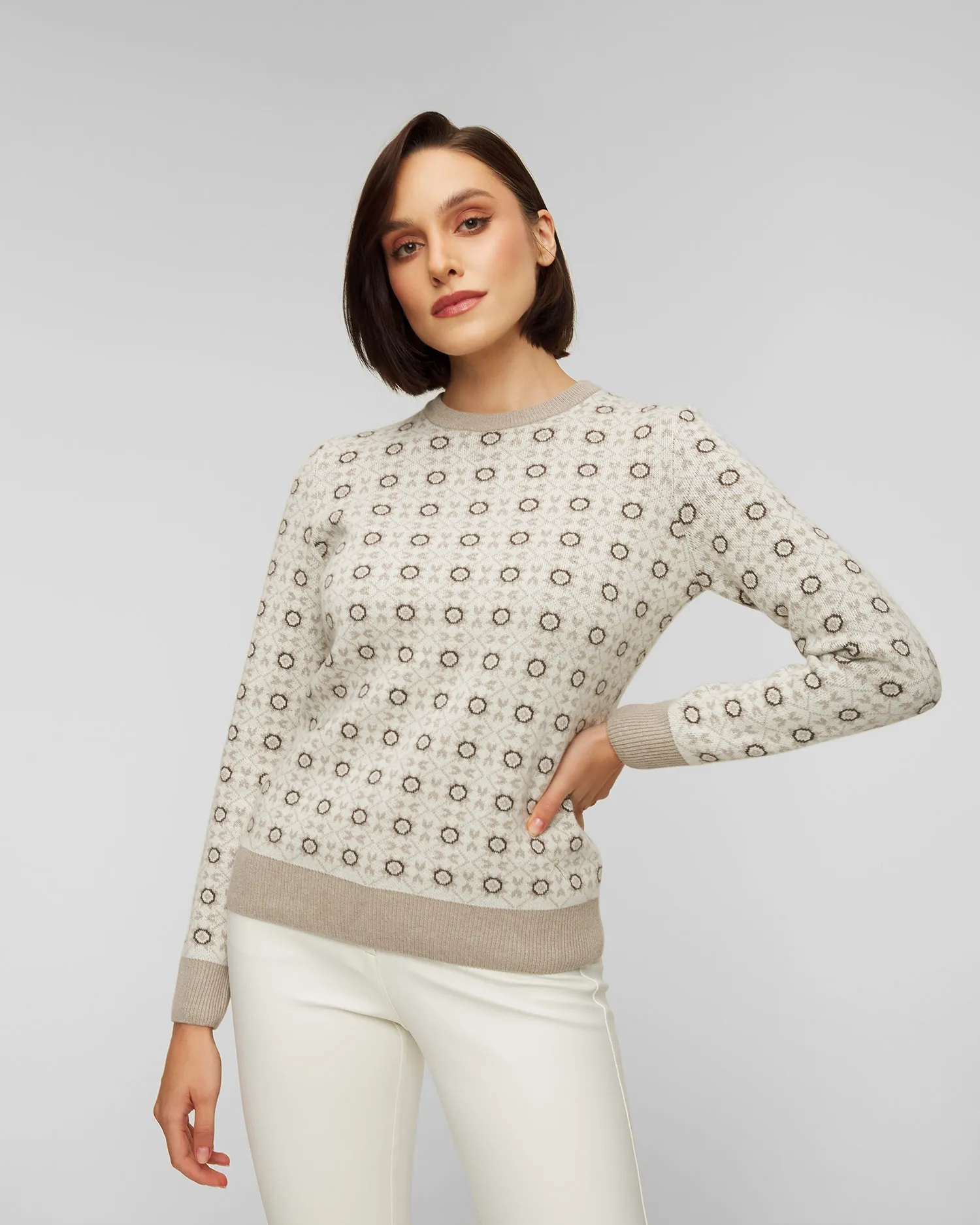 Women's woolen sweater Chervo Nutella 66145-24d